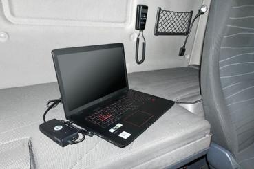 Universal-Netzteil 24V