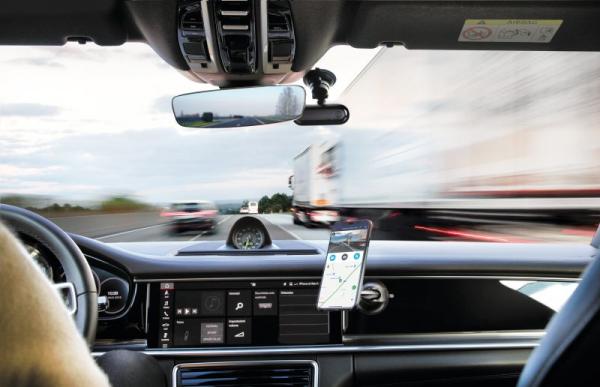 1080P-Fahrzeugkamera mit Wi-Fi und dedizierter App - 12/24V